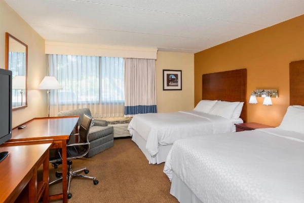 Four Points by Sheraton Chicago OHare Airport image 8